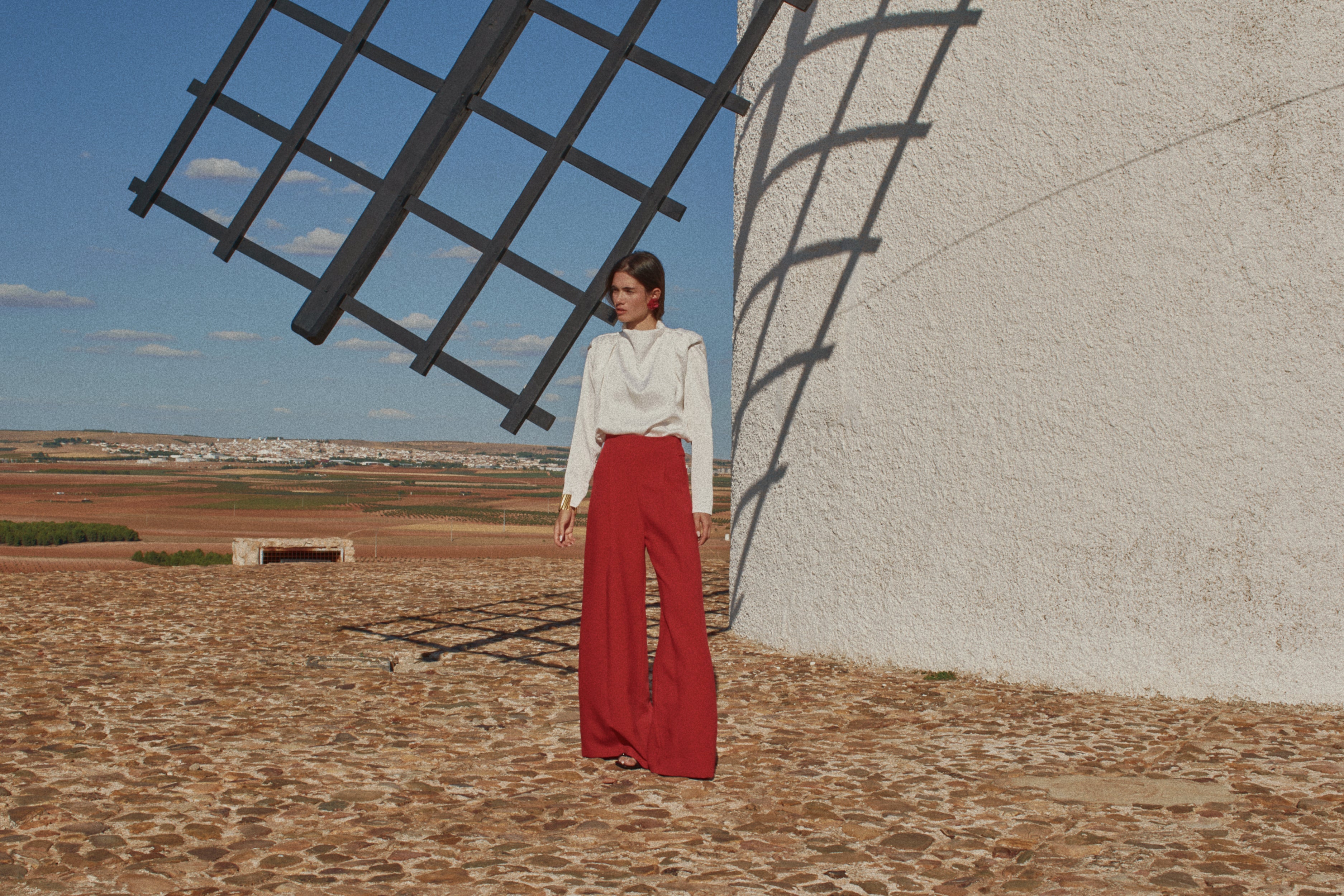Pantalón Antonia Punto Rojo