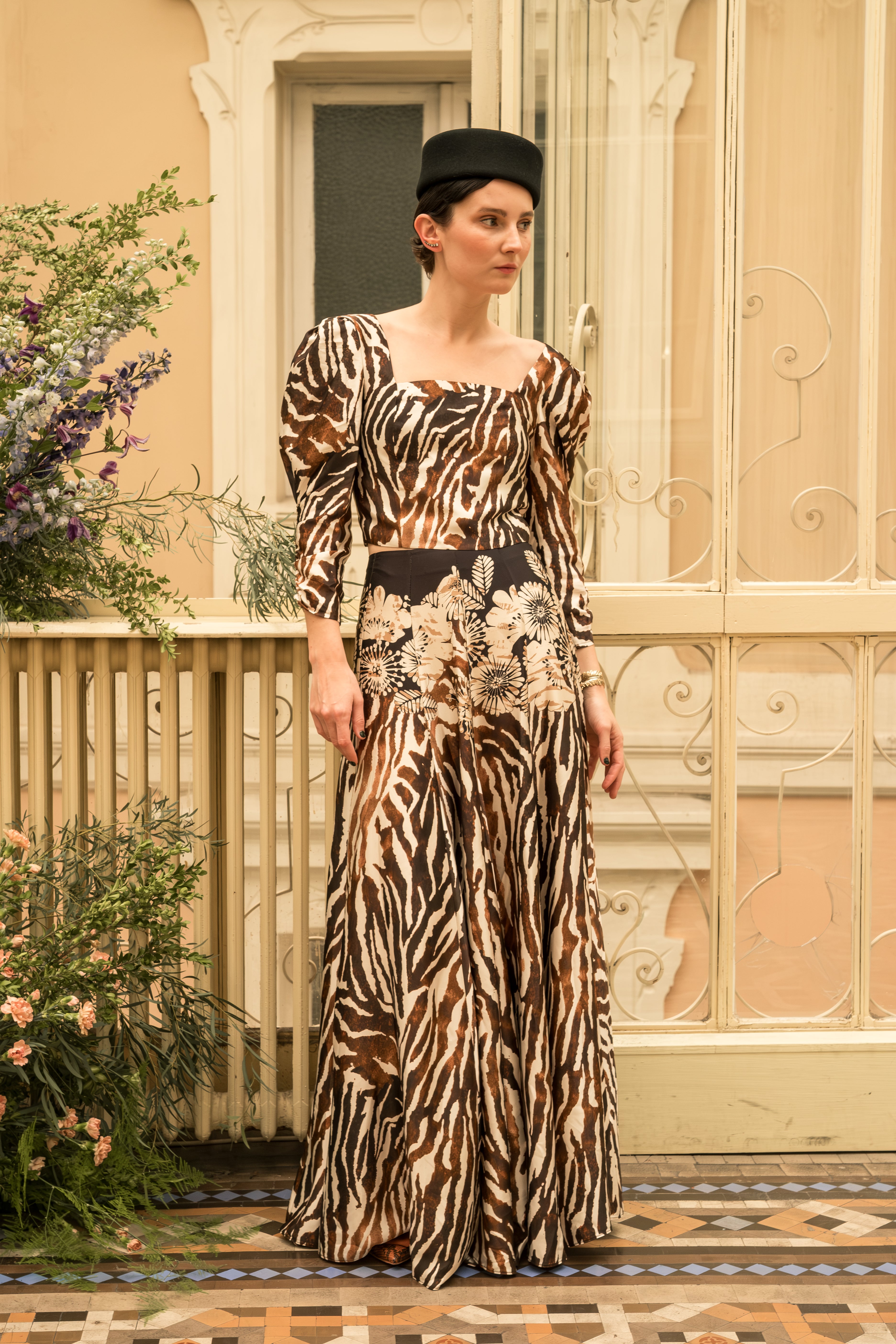 Falda Catalina Abuya