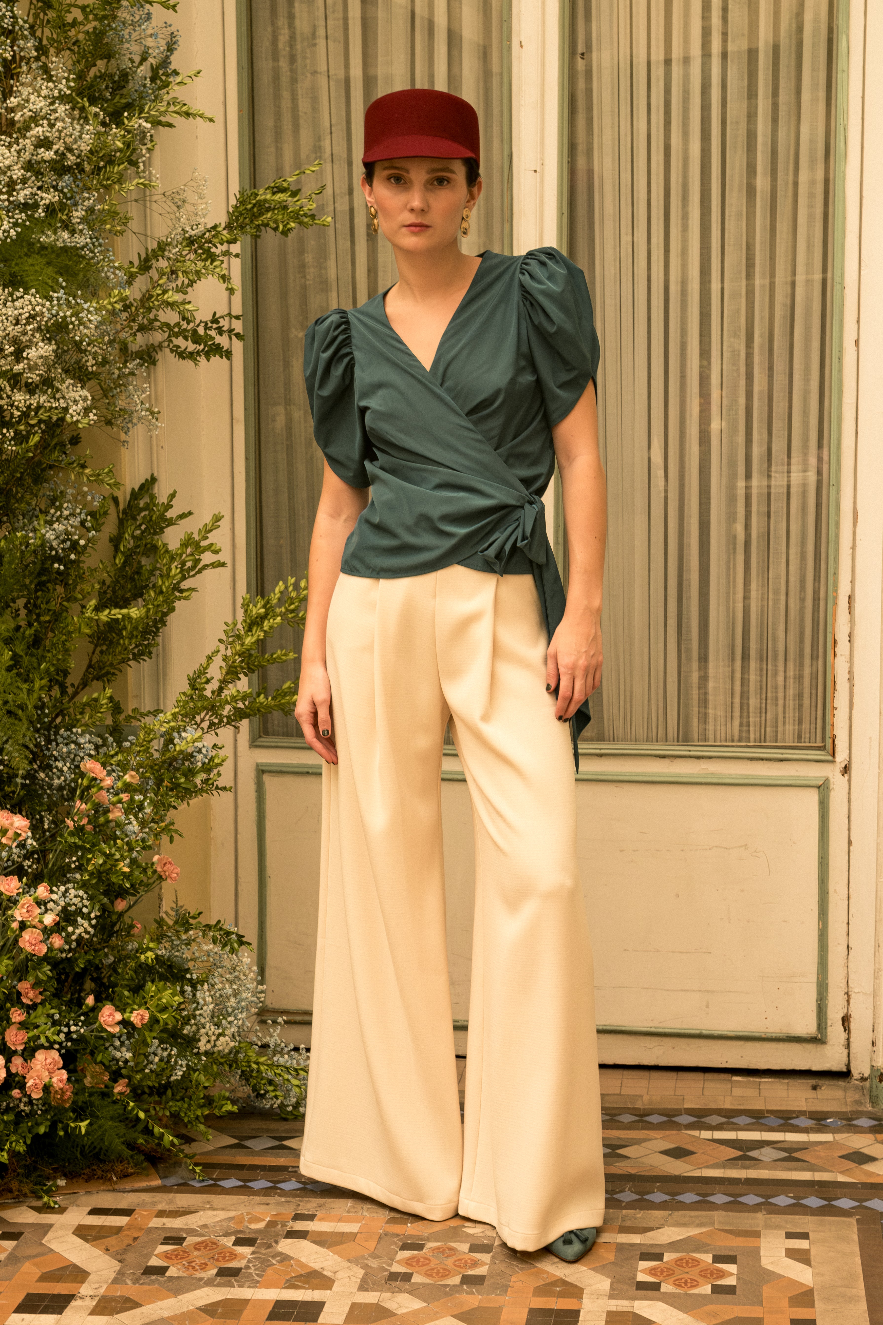 Top Nia Tafetán azul petróleo